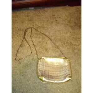 Lord & Taylor gold mesh chain purse vintage dainty